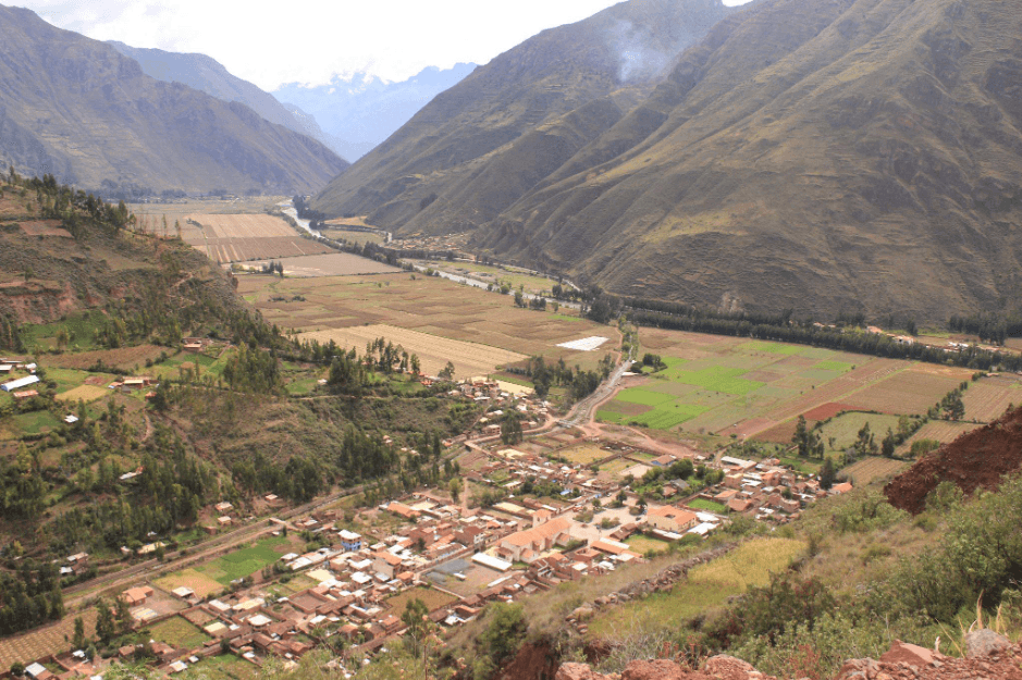 A photo of the valley of Pisac, entrance to the Sacred Valley.